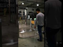 アクセス制御歩行者用自動シリンダー式スイングゲートバリア