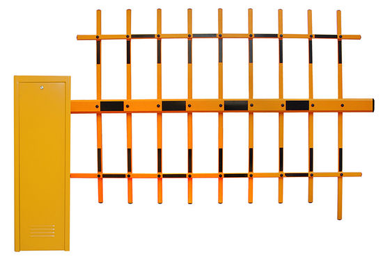 車両制御システム用6秒速度4.5mブーム長とフェンスアームを備えた屋外インテリジェント交通バリアゲート