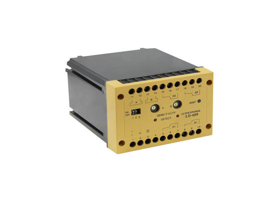 4 周波数インダクティブループトラフィック検出器 双コイル 車両ループセンサー AC 220V 電源